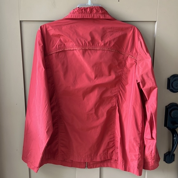 Chico’s Zenergy Finley Suede Detail Jacket Wind Breaker. Rust Orange XL - Picture 8 of 10